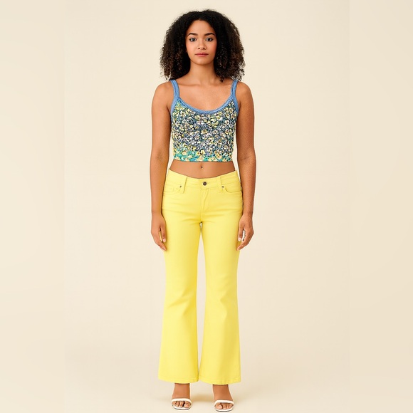 GAP Vintage Y2K Yellow Low Rise Cotton Blend Flared Jeans w/ Flap Pockets Sz. 10 - Picture 1 of 9
